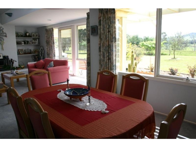 7 Glenpatrick Road, Elmhurst VIC 3469