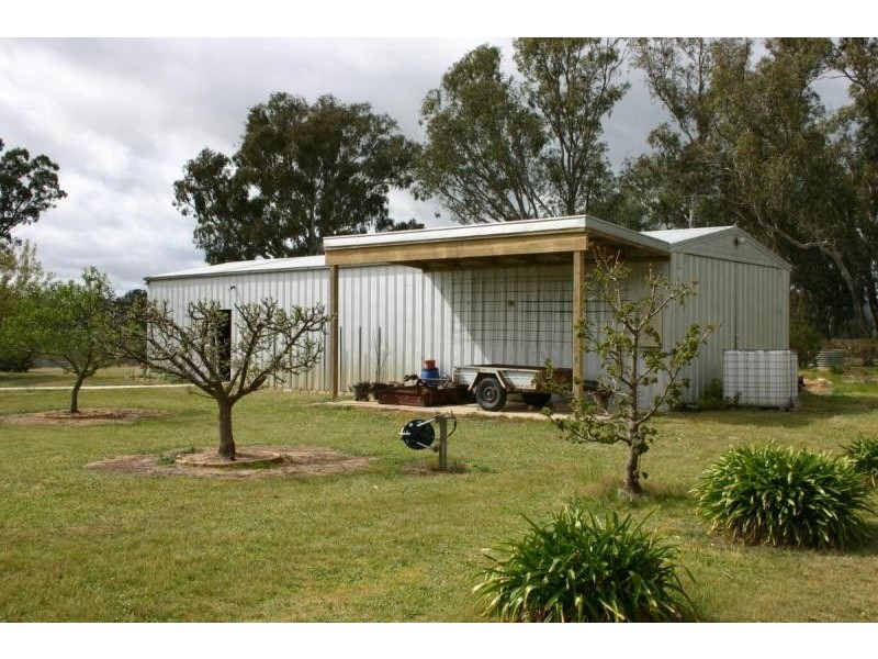 7 Glenpatrick Road, Elmhurst VIC 3469
