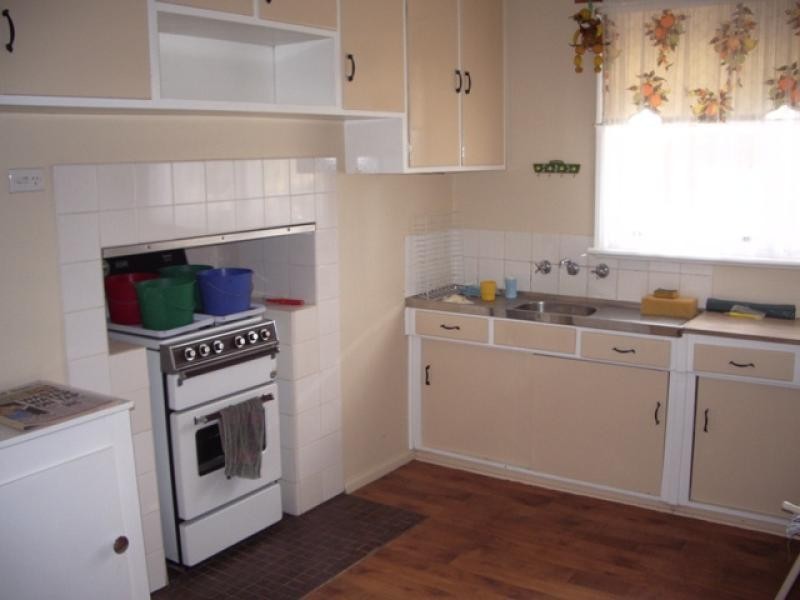 8 Blake Street, Ararat VIC 3377