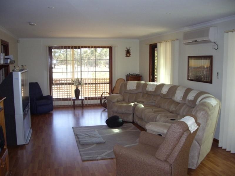 32 Railway Rd, Ararat VIC 3377