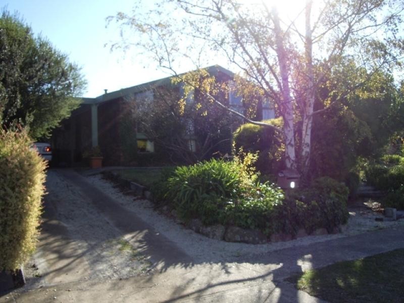 6 Kimbarra Crt, Ararat VIC 3377