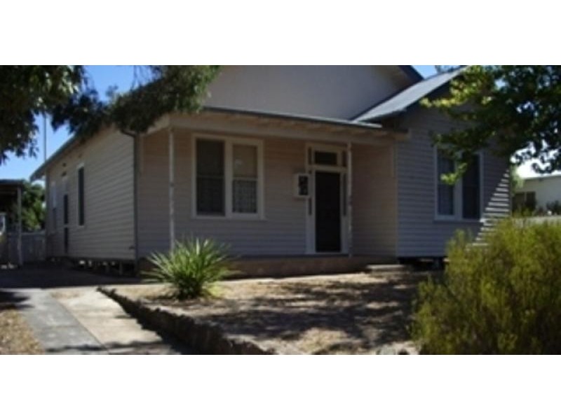 19 Banfield St, Ararat VIC 3377