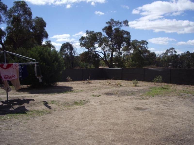 100 LAMBERT STREET, Ararat VIC 3377