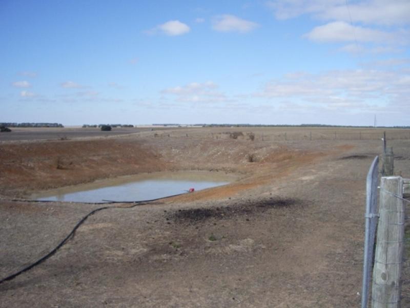 2065 Ross Bridge – Steatham Road, Westmere VIC 3351