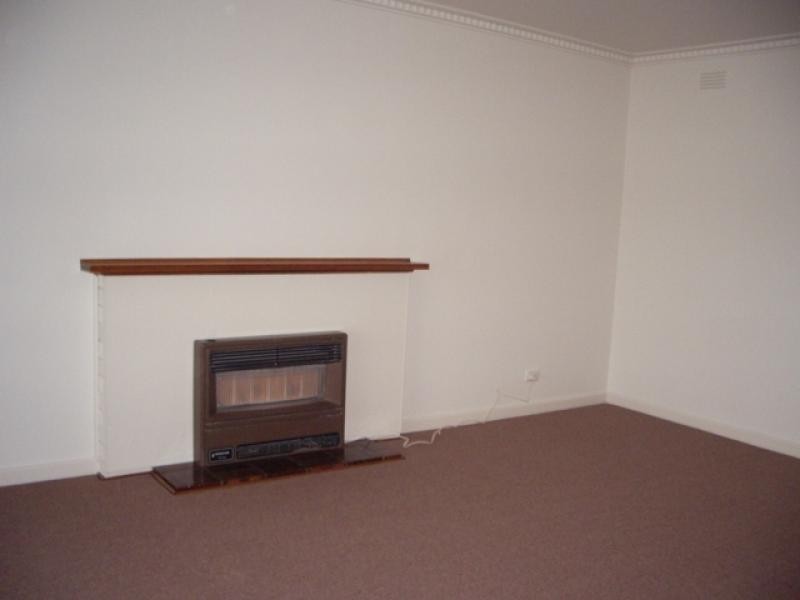 13 Baird Street, Ararat VIC 3377