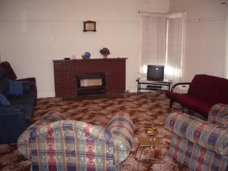 37 Fay Street, Ararat VIC 3377