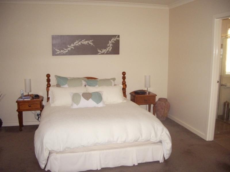 22 Vanstan Street, Ararat VIC 3377