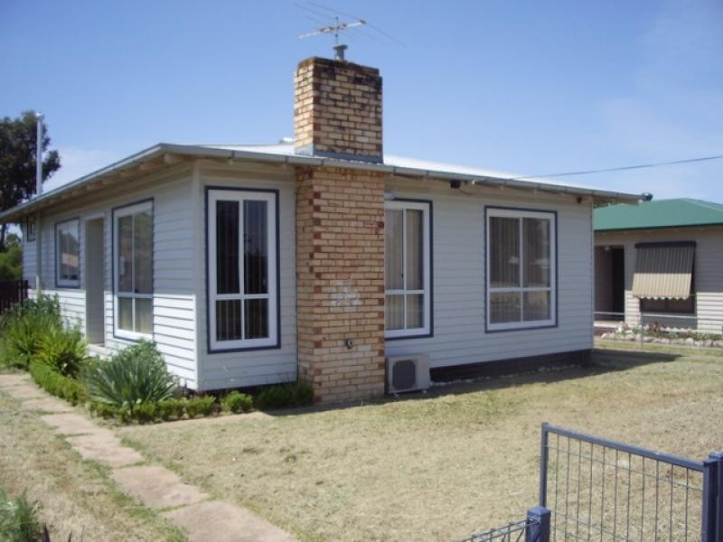 62 Smith Street, Ararat VIC 3377