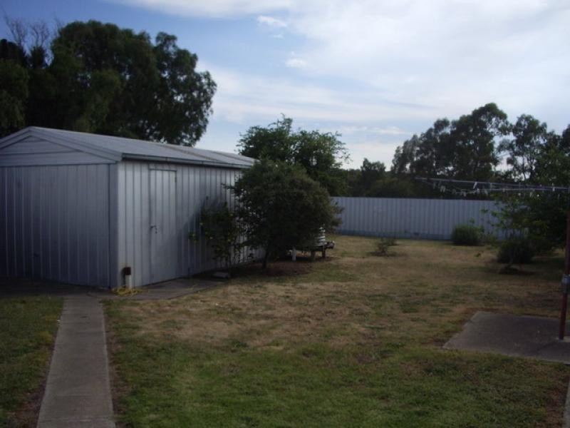 8 Smith Street, Ararat VIC 3377