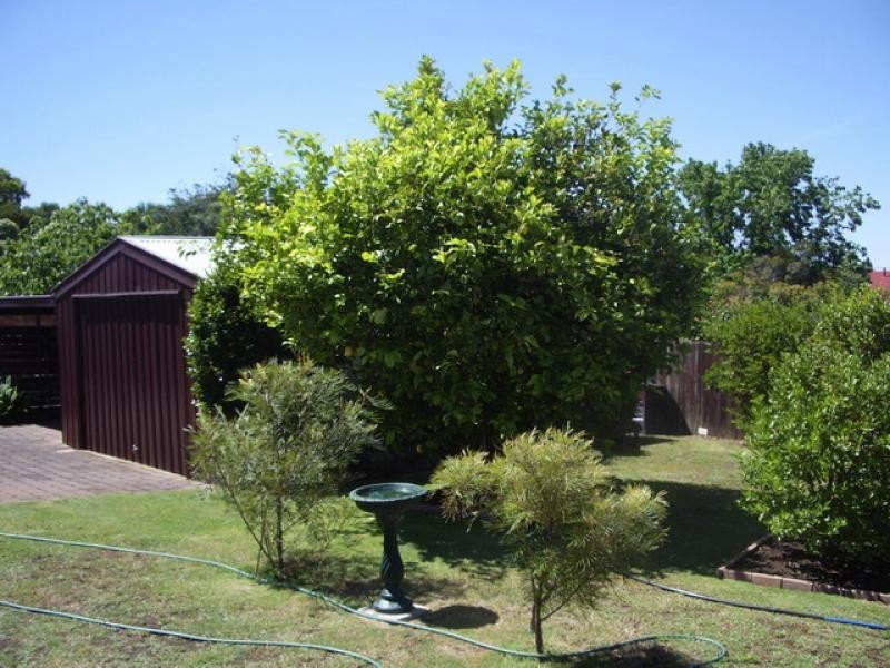 2 Ellerker Avenue, Ararat VIC 3377