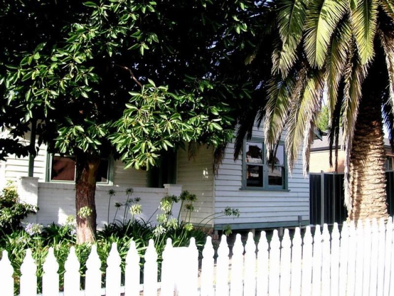 17 Henderson Street, Ararat VIC 3377