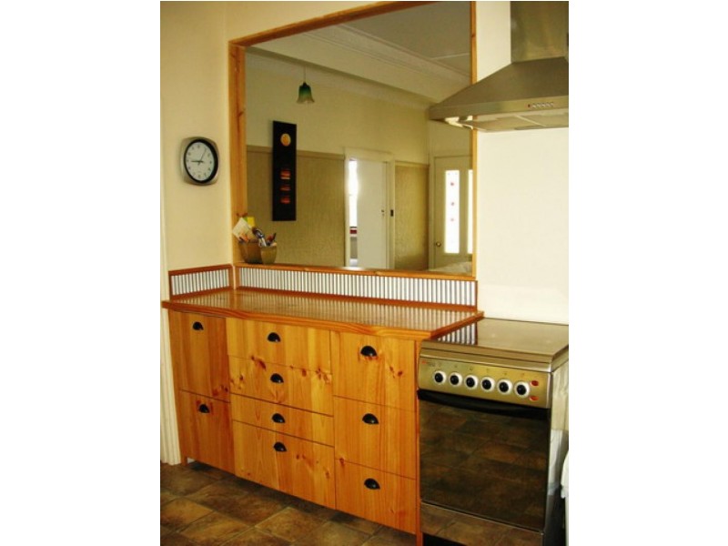 17 Henderson Street, Ararat VIC 3377