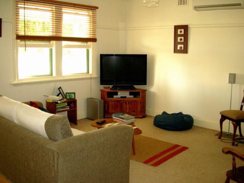 17 Henderson Street, Ararat VIC 3377