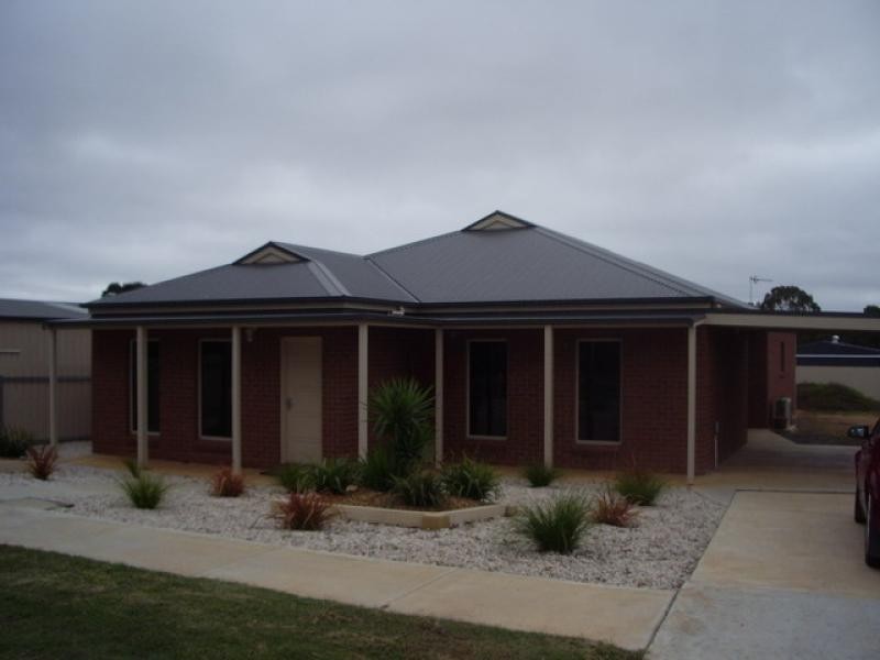 10 Mc Donald Street, Ararat VIC 3377