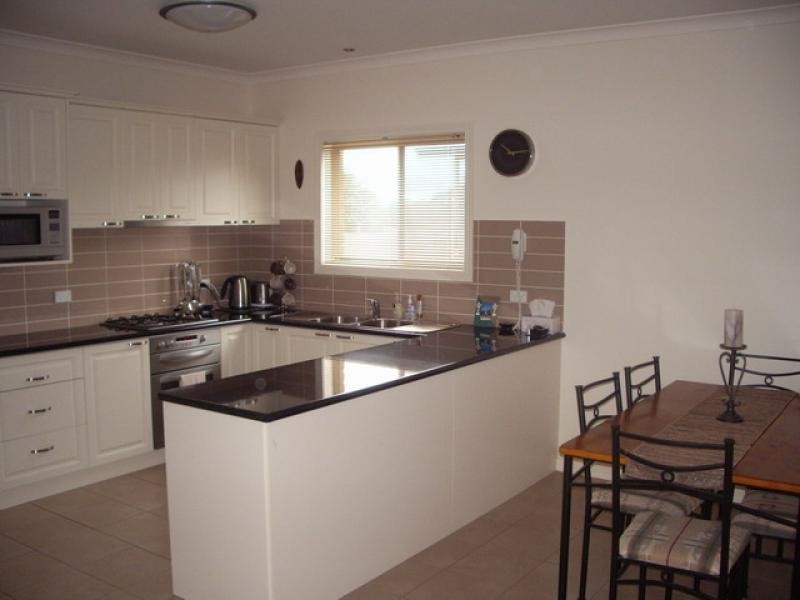 10 Mc Donald Street, Ararat VIC 3377