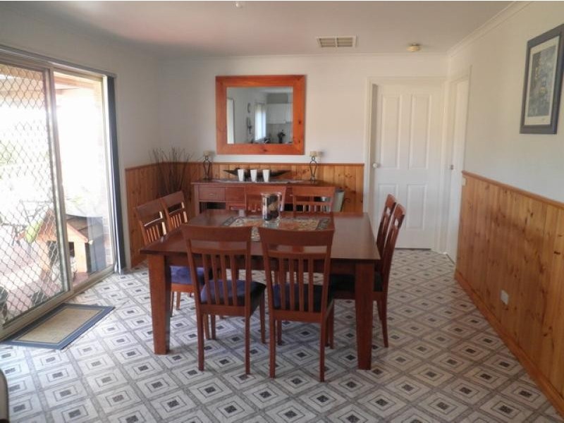 52 Banfield Street, Ararat VIC 3377