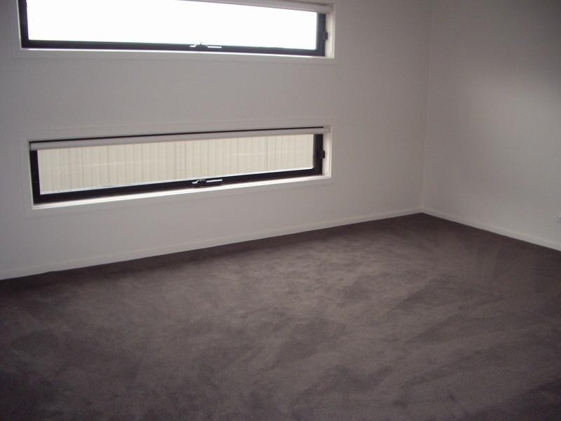 24 Ellerker Ave, Ararat VIC 3377