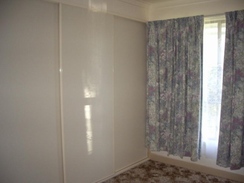 8 Bonnin Avenue, Ararat VIC 3377