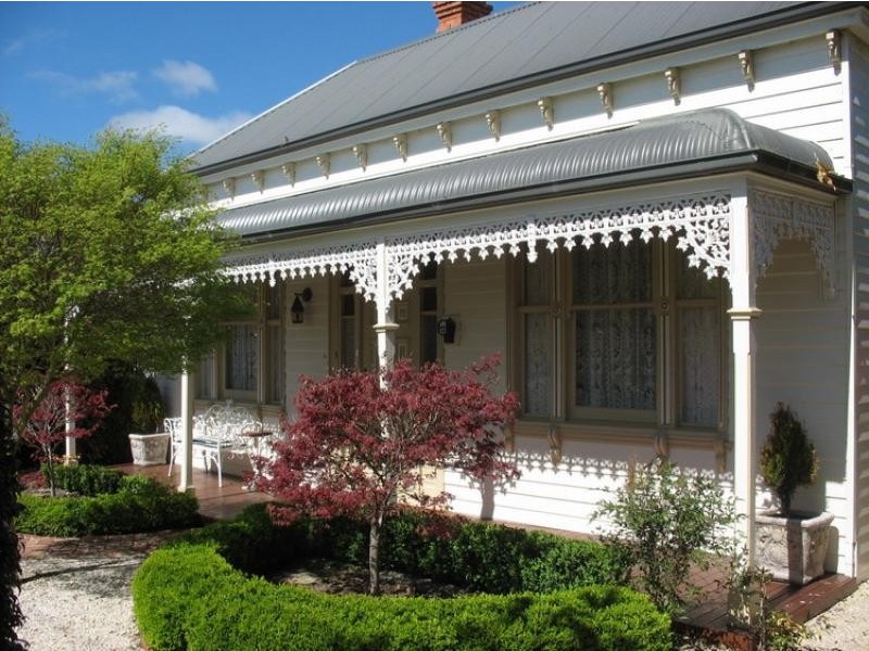 33 Banfield Street, Ararat VIC 3377