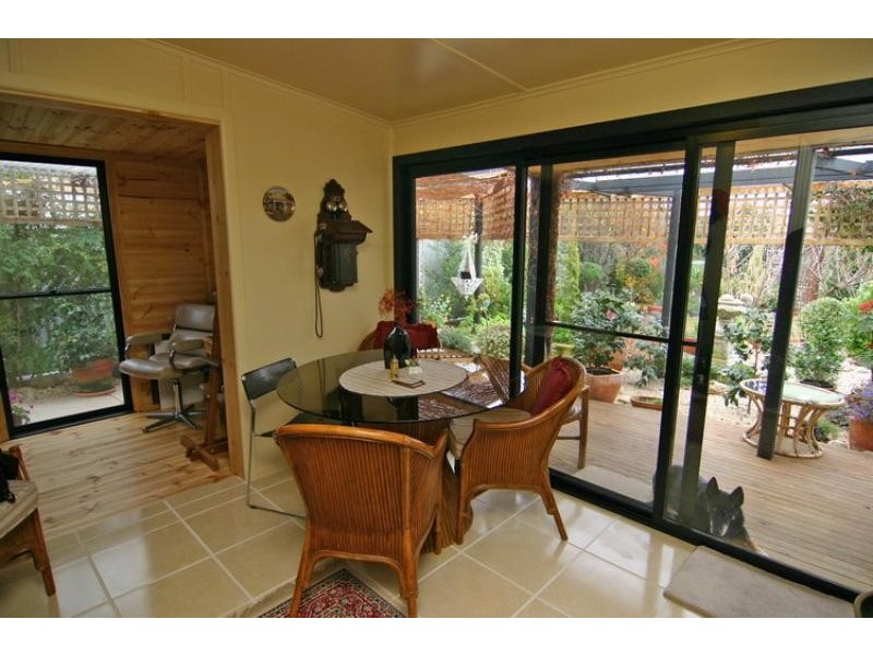 33 Banfield Street, Ararat VIC 3377