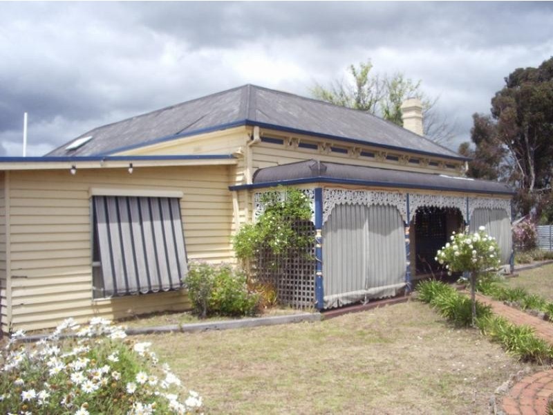 6 Tuson Street, Ararat VIC 3377