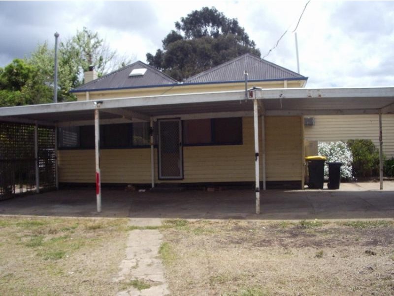 6 Tuson Street, Ararat VIC 3377