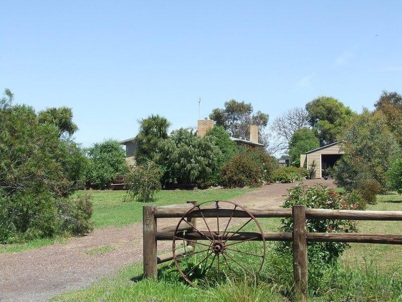 129 Muirhead Road, Willaura VIC 3379