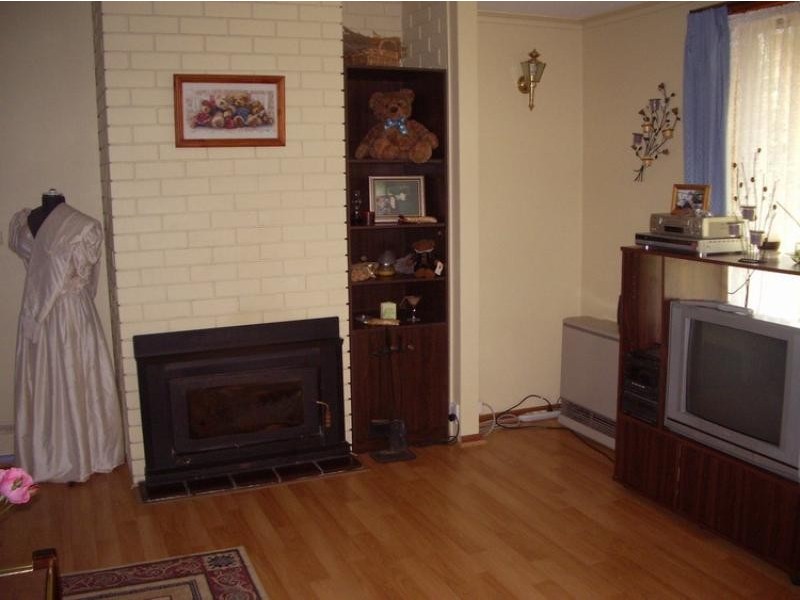 38 Mc Gibbony Street, Ararat VIC 3377