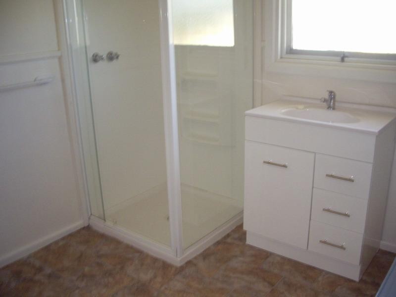 17 Vincent St, Ararat VIC 3377