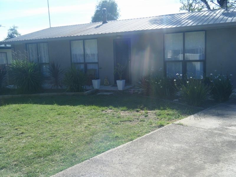 19 Kneebone Street, Ararat VIC 3377