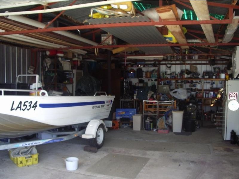 21 Henderson St, Ararat VIC 3377