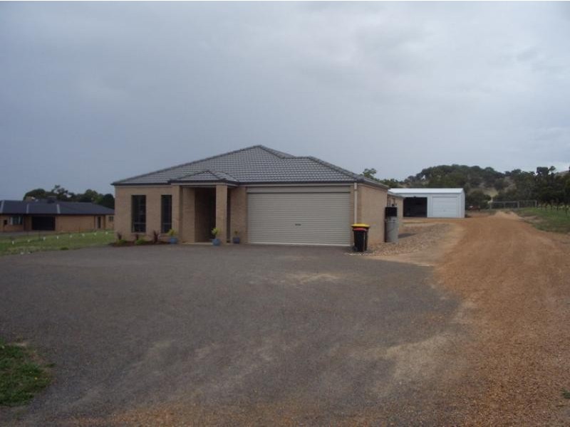 191 Burke Rd, Ararat VIC 3377