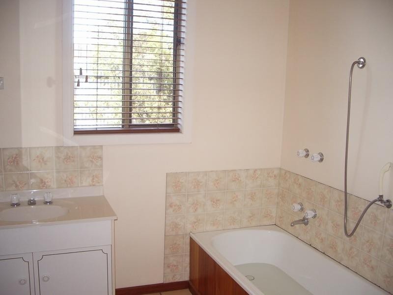 23 Palmer St, Ararat VIC 3377