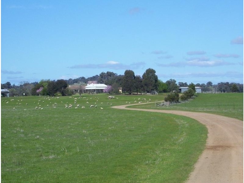 619 GLENROWAN WEST ROAD, GLENROWAN, Benalla VIC 3673