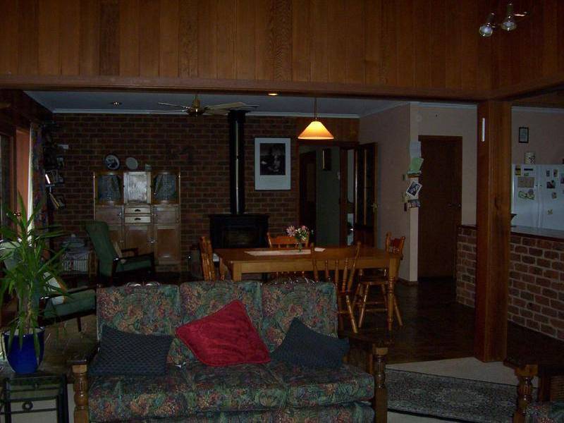 93 GRANT DRIVE, Benalla VIC 3672