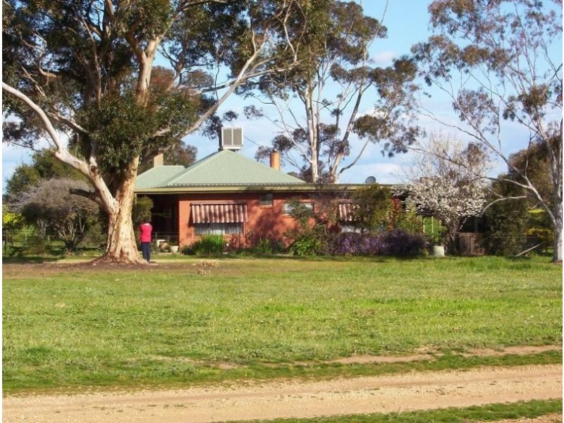 379 Goorambat- Chesney Road, Benalla VIC 3673