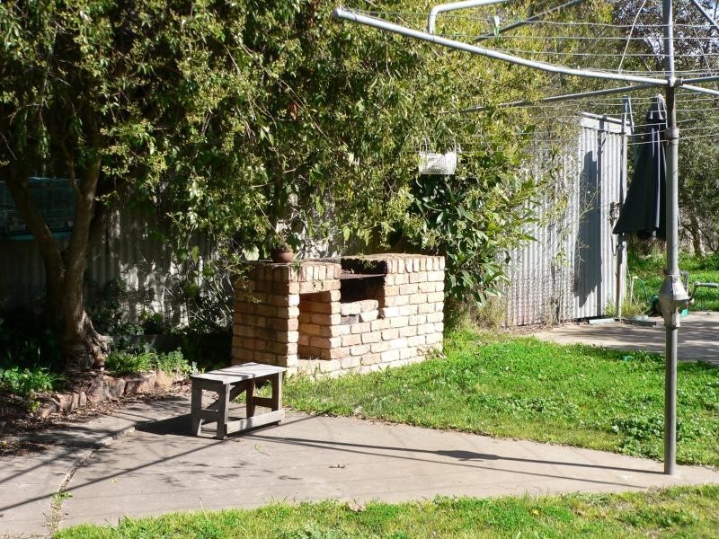 14 Dunlop Place, Benalla VIC 3672