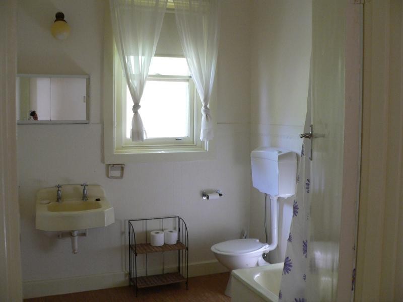 27 Nunn Street, Benalla VIC 3672