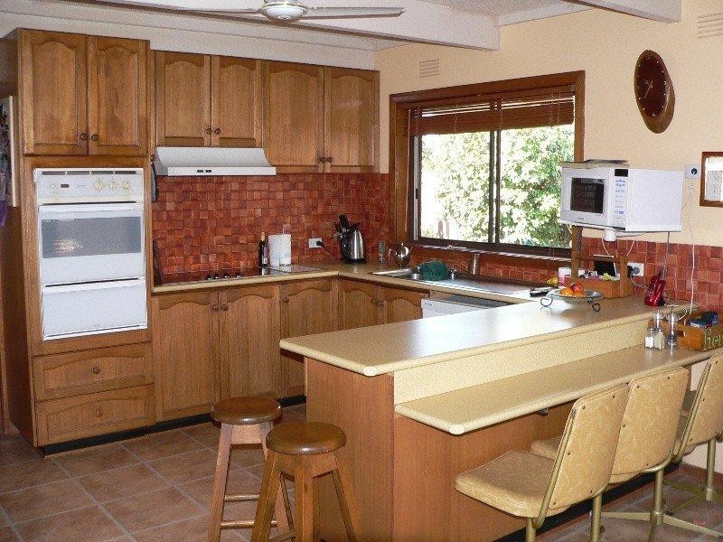 29 Monds Ave, Benalla VIC 3672