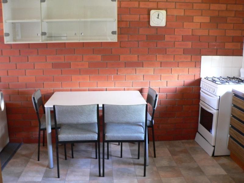 Unit 3/5 Helms Court, Benalla VIC 3672