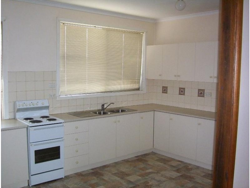 39 Palmerston Street, Baddaginnie VIC 3670