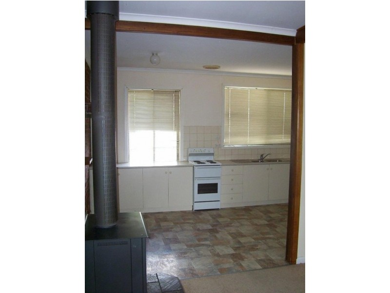 39 Palmerston Street, Baddaginnie VIC 3670