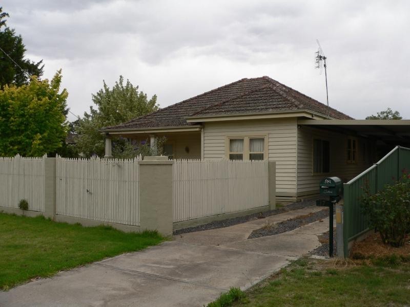 17 Henry street, Benalla VIC 3672