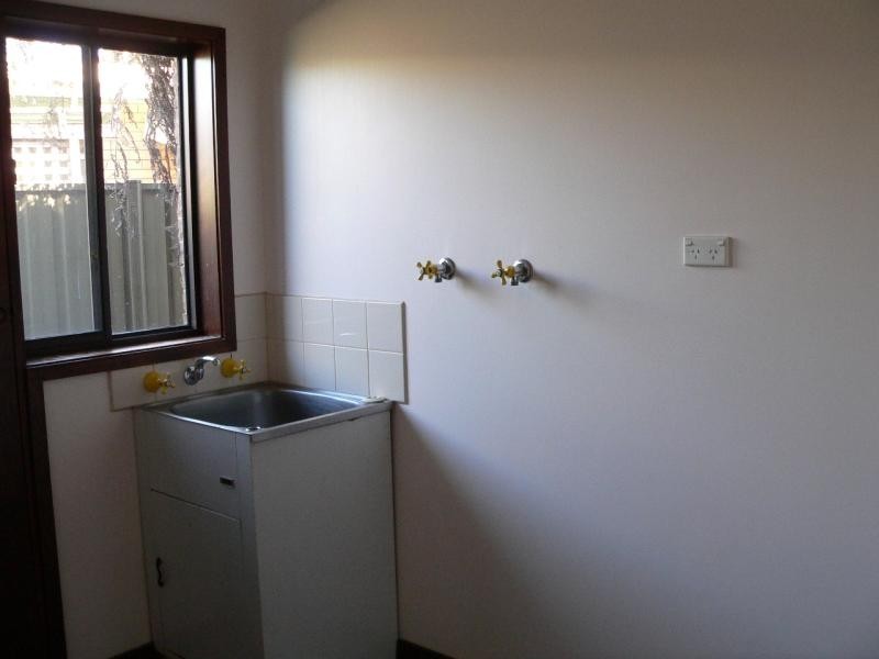 13 Helms Court, Benalla VIC 3672