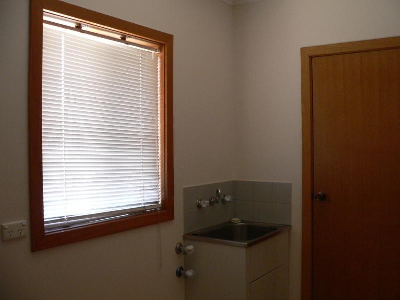 Unit 1/10 Ledger Court, Benalla VIC 3672