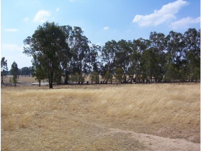 130 Plozza Road, Violet Town VIC 3669