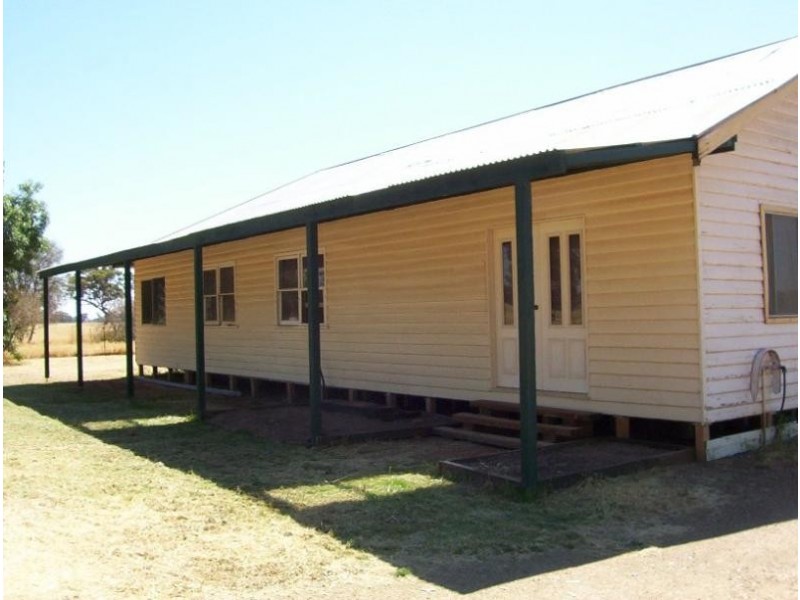 183 Waggarandall Road, Yundool VIC 3727