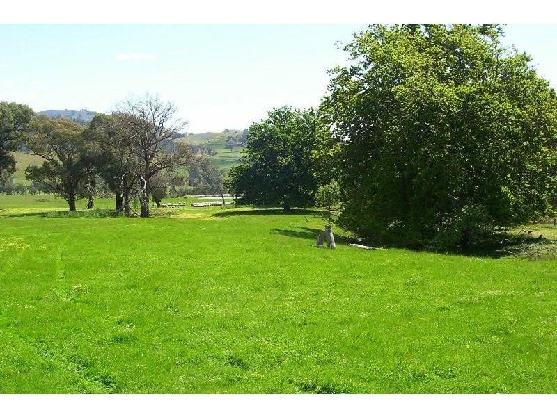 401 Upper Ryans Creek Road, Molyullah VIC 3673