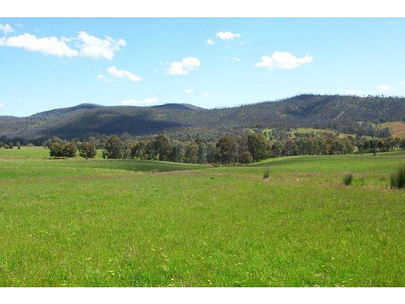 401 Upper Ryans Creek Road, Molyullah VIC 3673