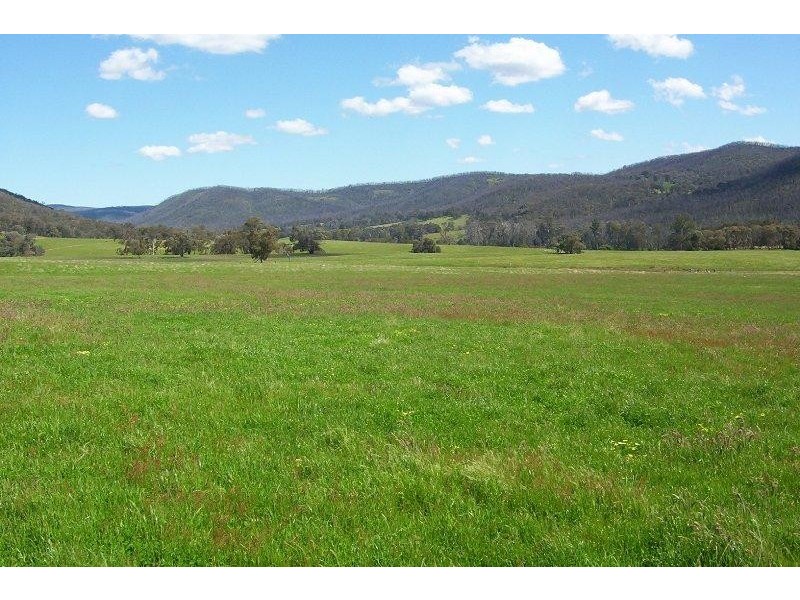 465 Upper Ryans Creek Road, Molyullah VIC 3673